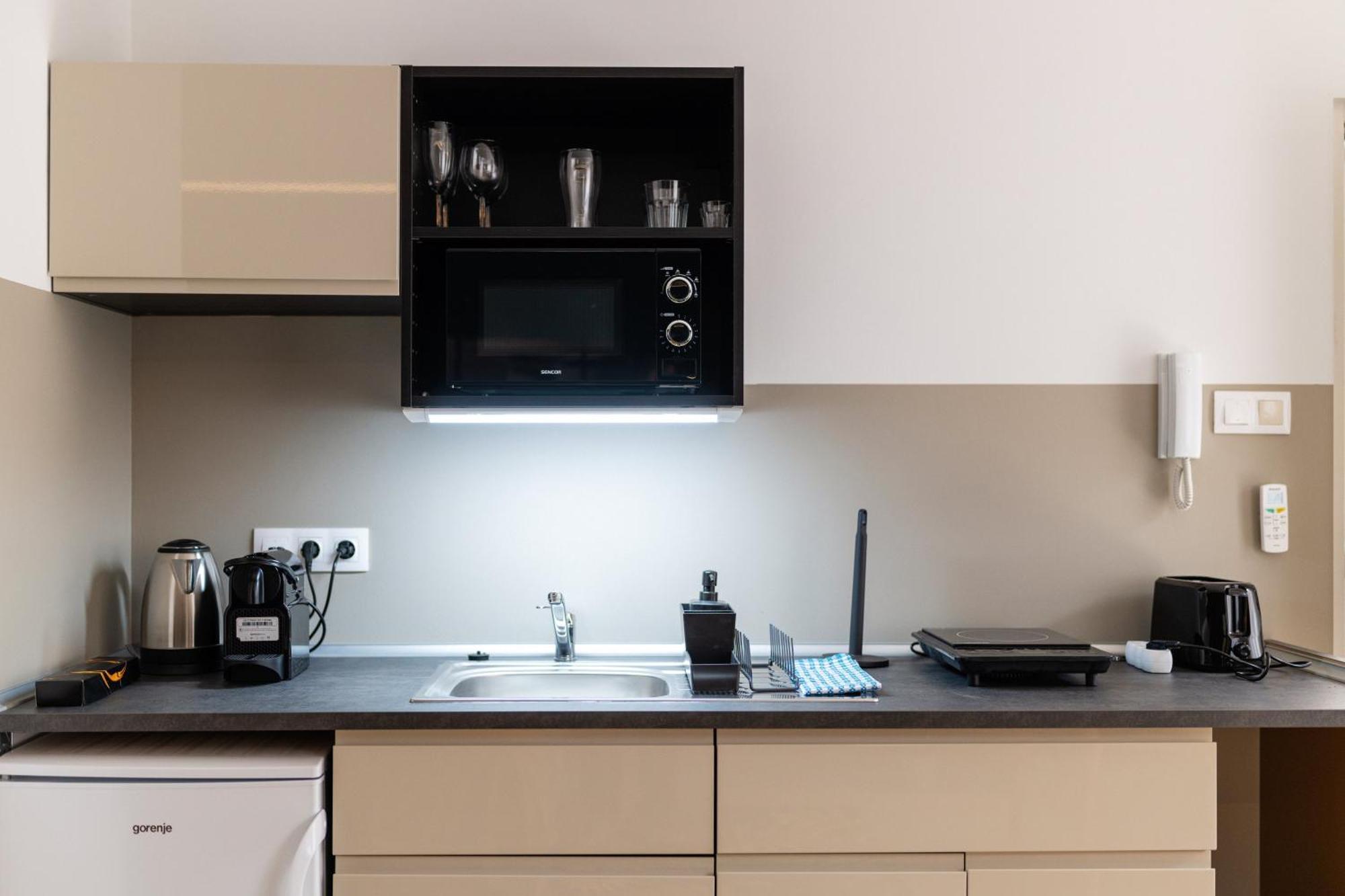 Citystay Budapest Bagian luar foto