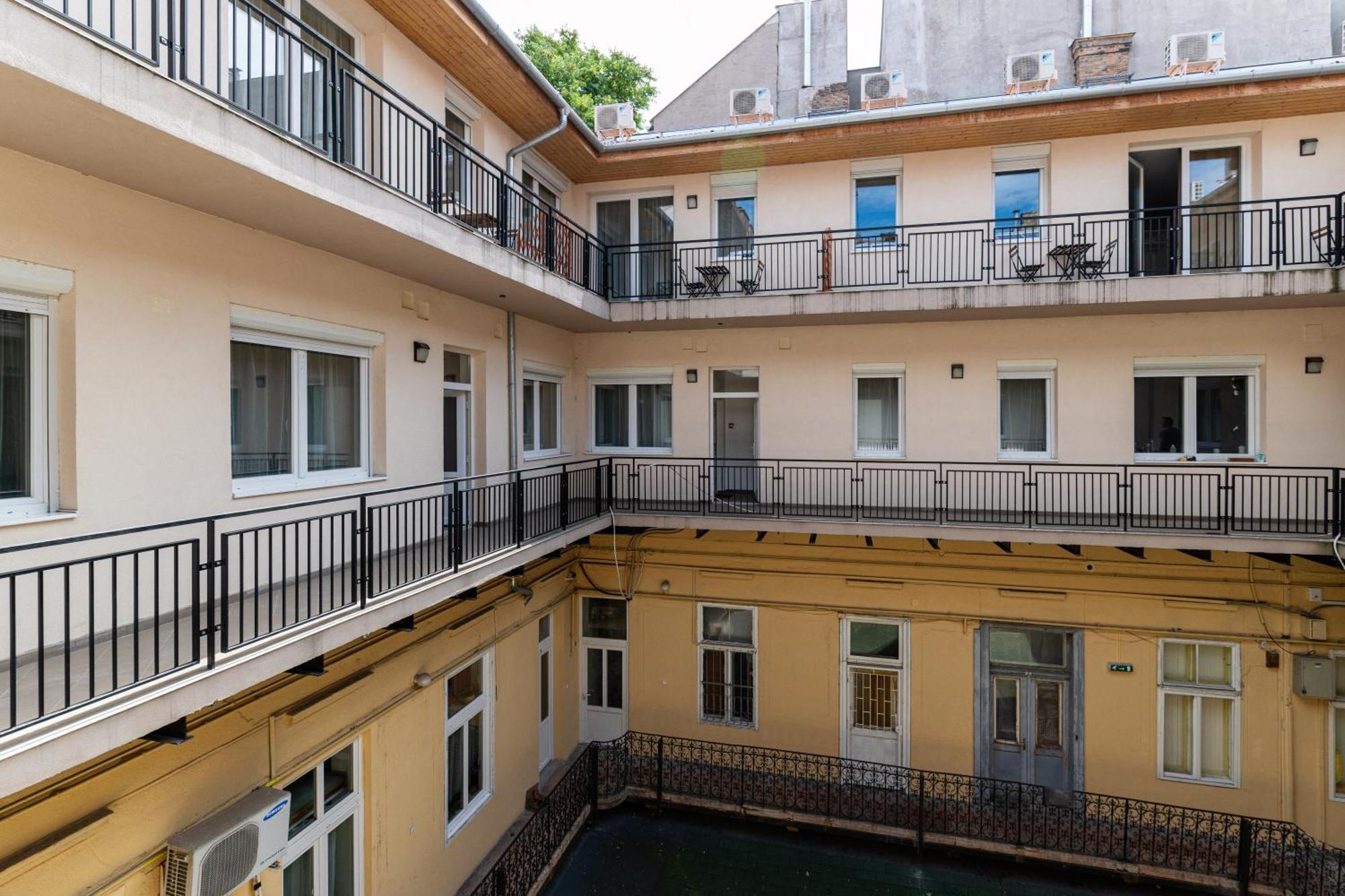 Citystay Budapest Bagian luar foto