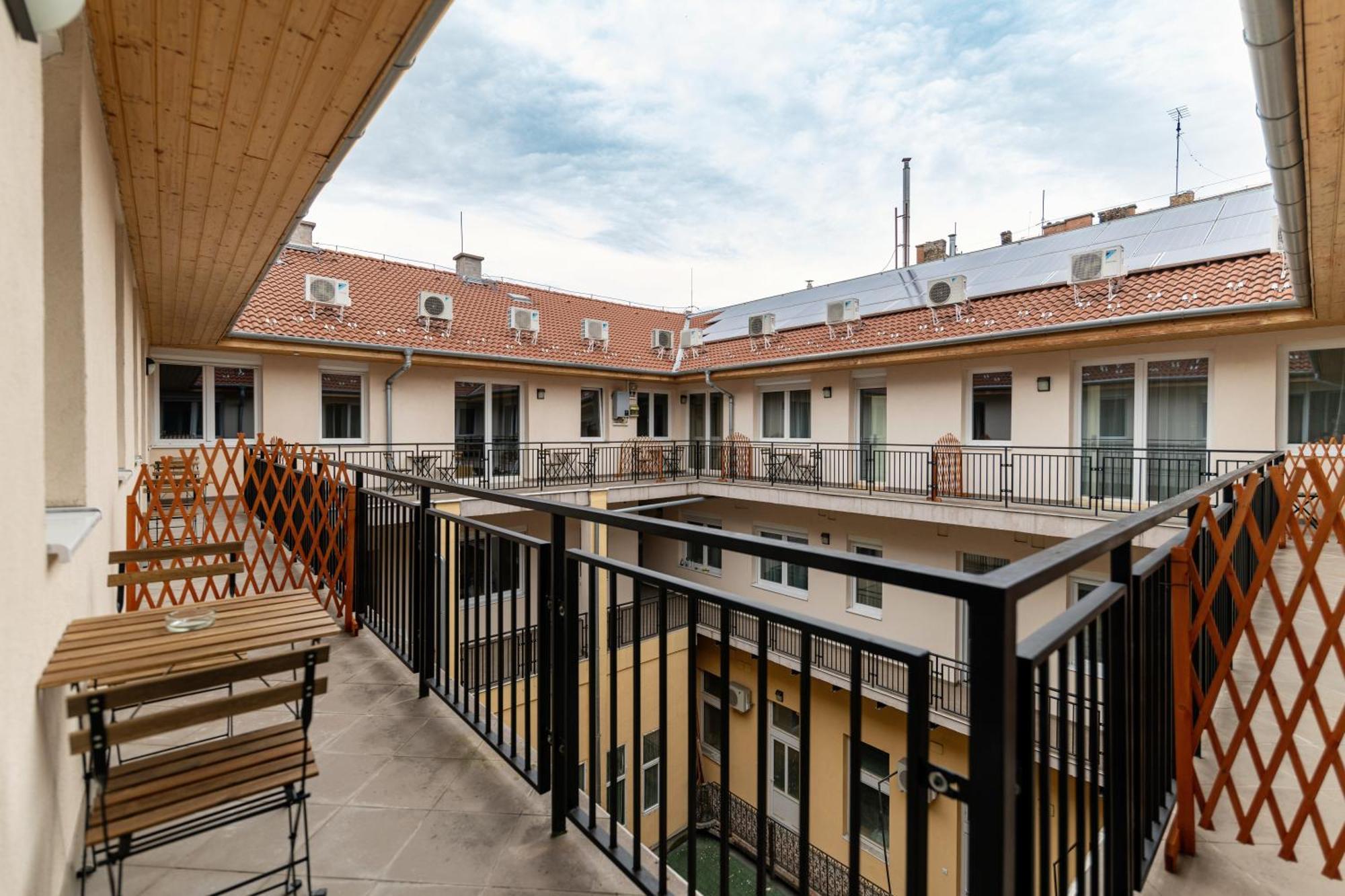 Citystay Budapest Bagian luar foto